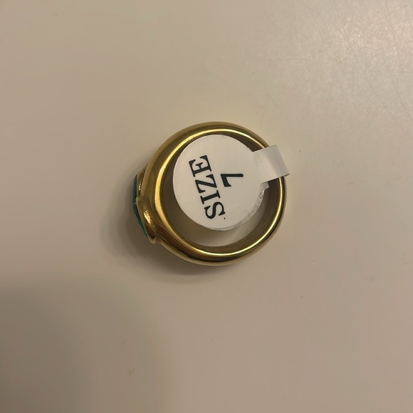 18 K Doble Dome Gold Plated Ring - Picture 6 of 8